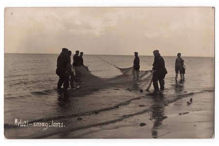фотография, Рижское взморье, Меллужи, рыбаки, Латвия, 20-30е годы 20-го века, 14x8,8 см