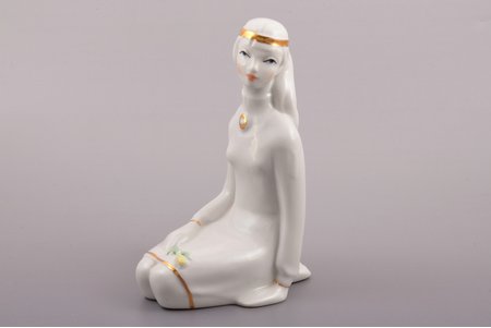 figurine, Laimdota, porcelain, Riga (Latvia), USSR, Riga porcelain factory, molder - Aina Mellupe, the 70-80ies of 20th cent., h 19.2 cm, second grade