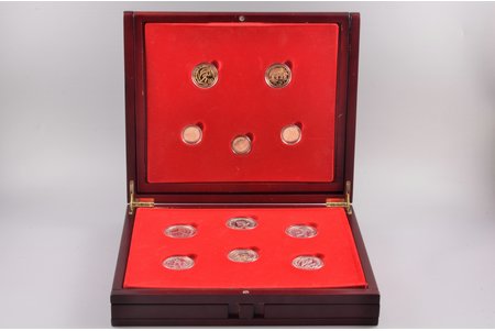 komplekts, 2005 g., Zelta un sudraba monētu komplekts, kas veltīts 2006. gada Turīnas olimpiskajām spēlēm, sudrabs, zelts, Itālija, 2005 g, Proof