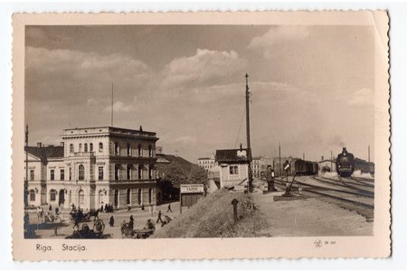 фотография, Рига, железнодорожная станция, Латвия, 20-30е годы 20-го века, 13,4x8,8 см