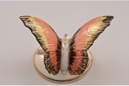 figurine, Butterfly, porcelain, Riga (Latvia), USSR, Riga porcelain factory, the 50ies of 20th cent., h 4.8 cm, restoration