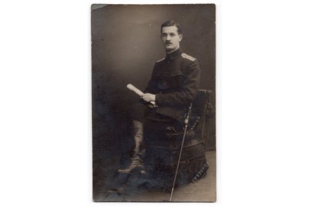 photography, officer, with sword, Russia, beginning of 20th cent., 13.6x8.5 cm