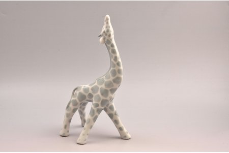 figurine, Giraffe, porcelain, Riga (Latvia), USSR, Riga porcelain factory, the 60ies of 20th cent., 25.1 cm