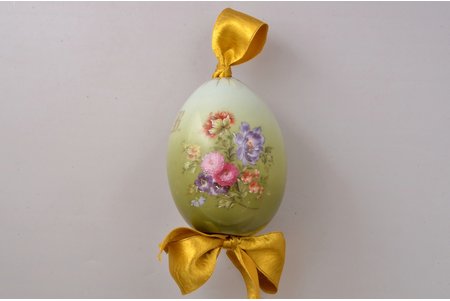 easter egg, porcelain, M.S. Kuznetsov manufactory, hand-painted, Russia, the beginning of the 20th cent., h 11.9 cm, Ø 9 cm
