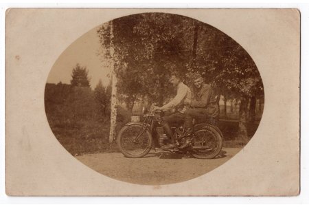 fotogrāfija, Latvijas armija, motocikls, 20. gs. 20-30tie g., 14х8.8 cm