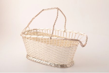 wine bottle basket, silver plated, metal, h (with handle) 20.8 cm, base 20 x 9 cm