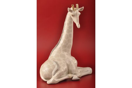 figurine, Giraffe, porcelain, Riga (Latvia), USSR, sculpture's work, molder - Peter Veselov, the 50ies of 20th cent., 25 x 21 cm, 1957th y.